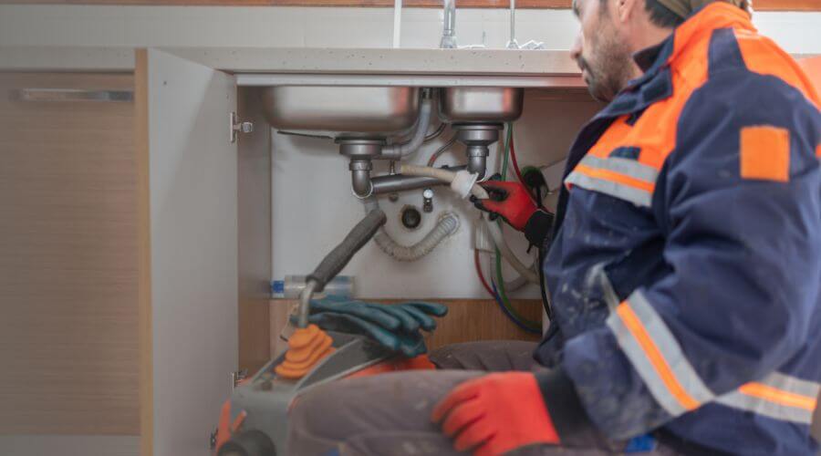 Professional tankless water heater installation services in Linden, TN
